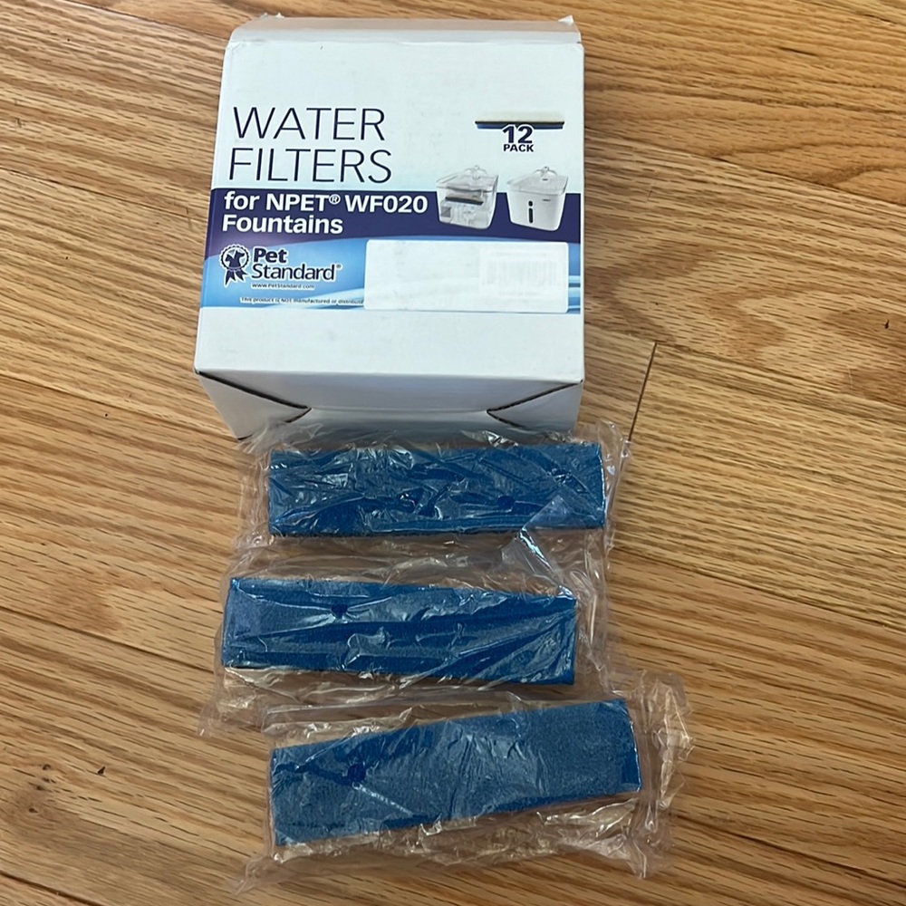 Cat fountain filters - Picture 1 of 1